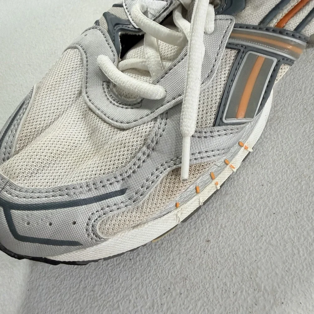 Vintage ASICS Gel-Empire 2004 Men's White Gray Running Shoes Size 10.5 READ